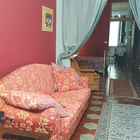Domus Julie Apartment *